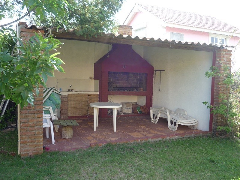 Casa en alquiler en Balneario Buenos Aires.